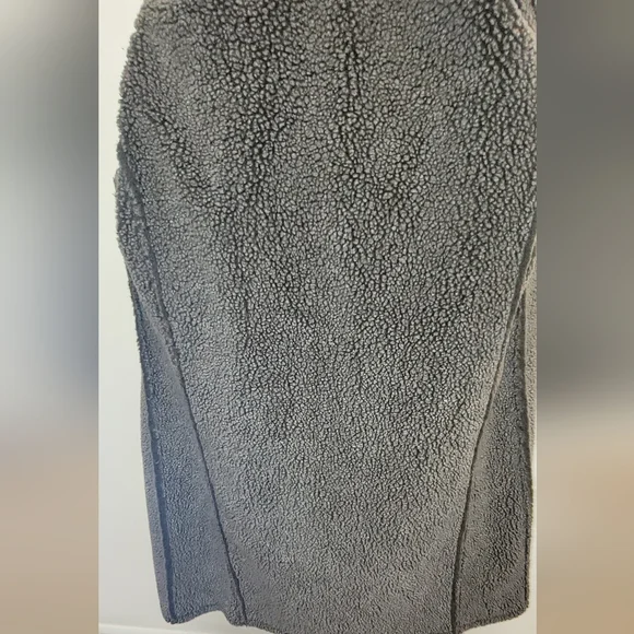 LL BEAN SUEDE LINED COAT - Picture 7 of 8